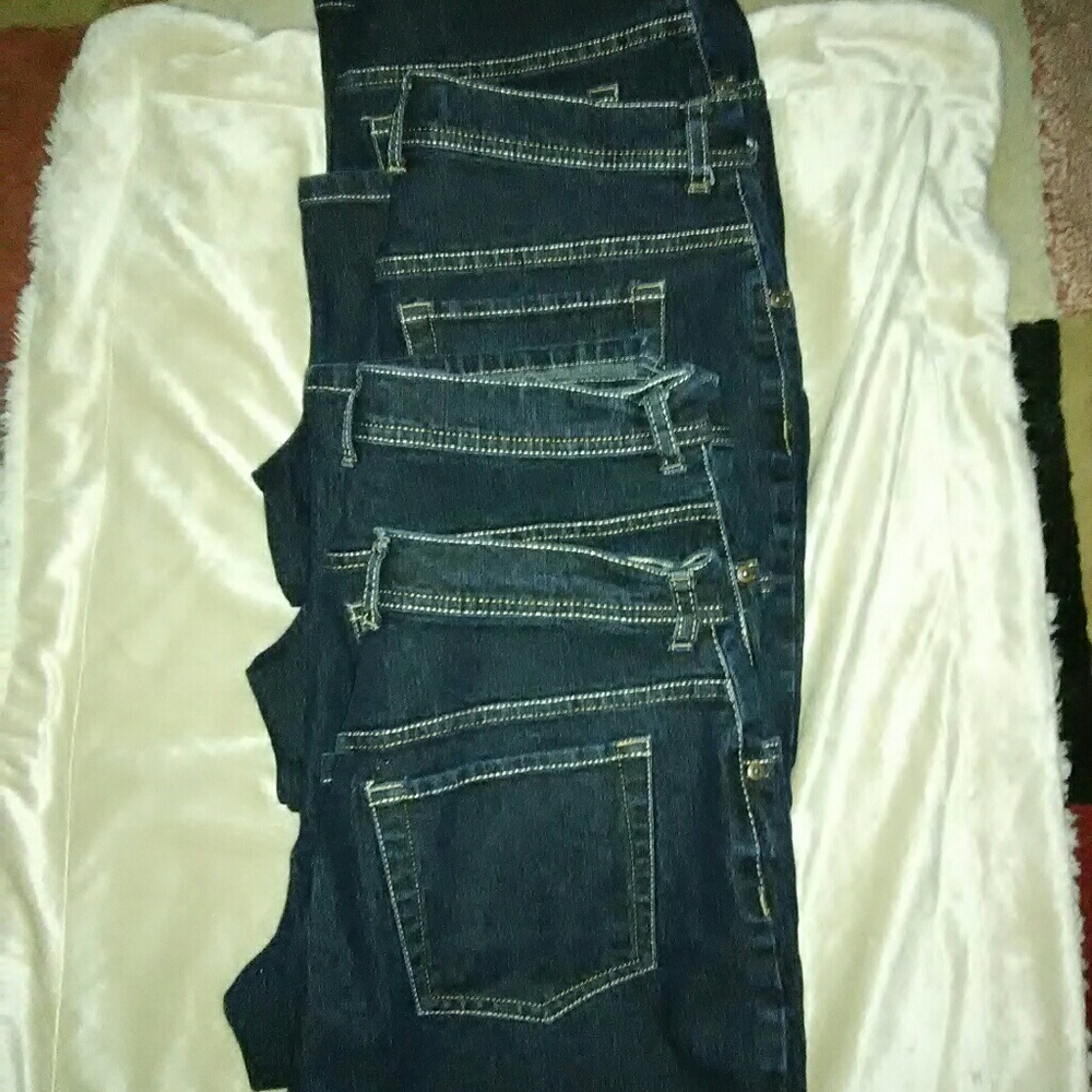 Jean's